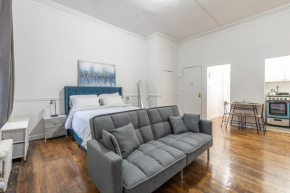 Studio for 2 Heart of Midtown
